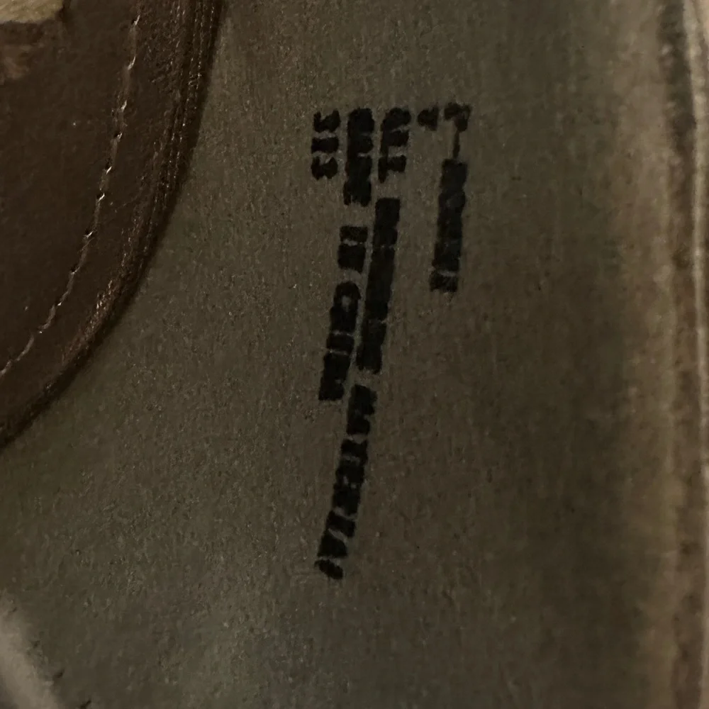 Steve Madden - Picture 4 of 4